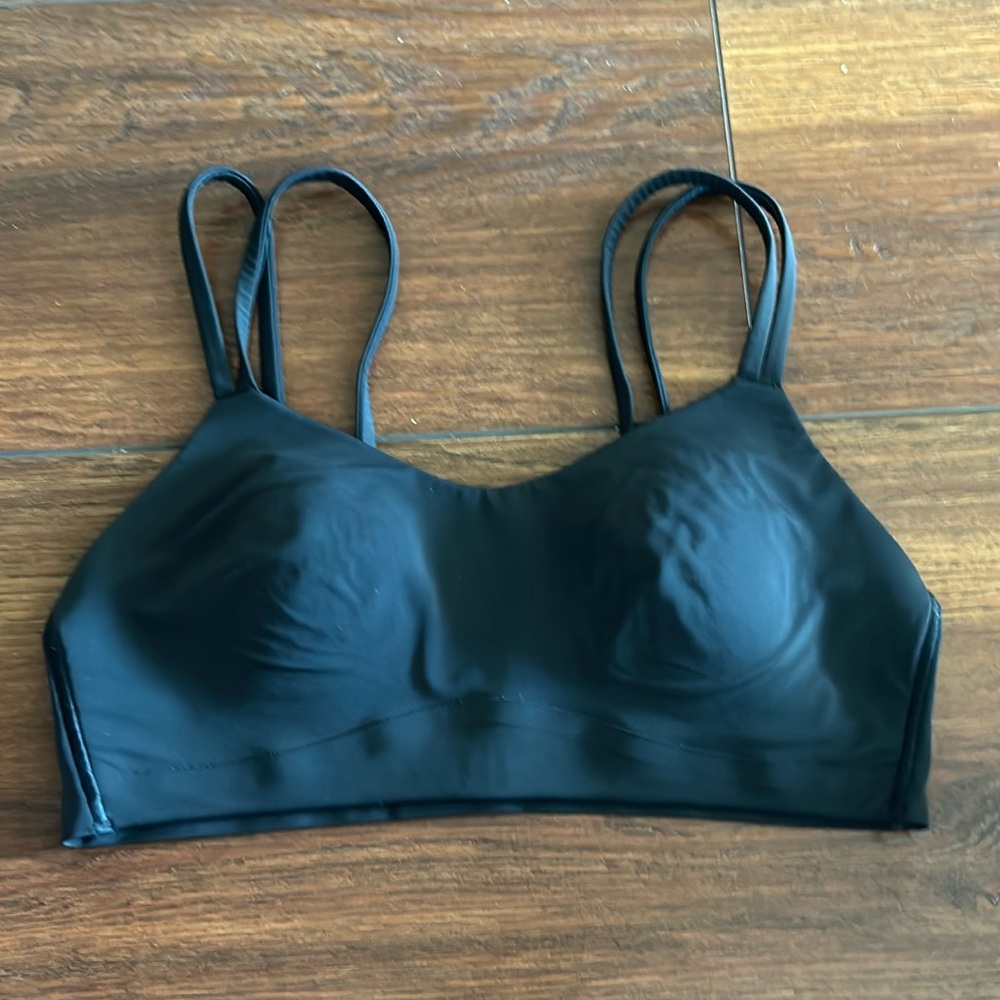 Like a Cloud Lululemon bra. Size 4